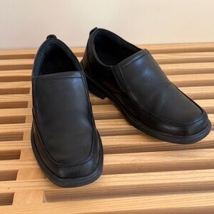 Hush Puppies Men's Classic Black Slip-On Loafers